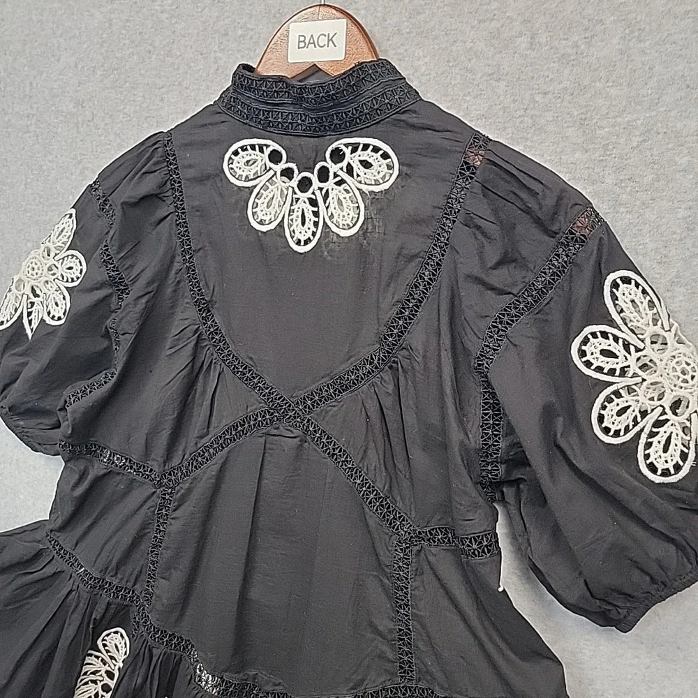 Forever‎ That Girl Anthropologie Black Blouse Top With Lace Embroidery Boho XS